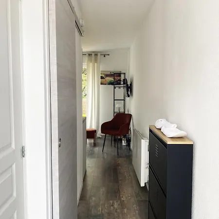 شقة Cosy A 200m Du Front De Avec Balcon لي سابلِ دولونْ
